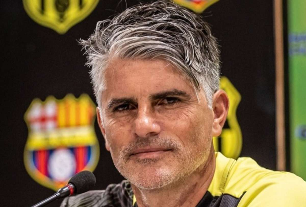 Diego López ex DT de barcelona Sc